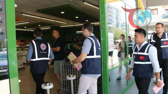 İzmir'de Fahiş Fiyat Denetimleri Hız Kesmeden Devam Ediyor