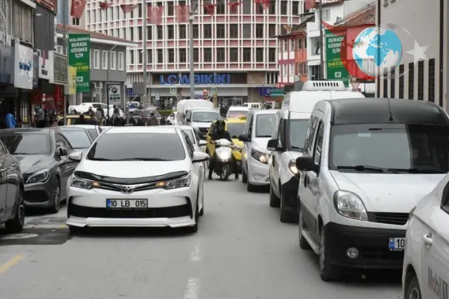 Balıkesir'de Trafiğe Kayıtlı Araç Sayısı 655 Bin 884'e Ulaştı