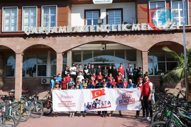 Samsun’da Gençlik Haftası kapsamında Bisiklet Turu Düzenlendi