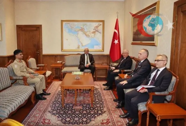 Türkiye ve Pakistan Arasında Savunma Alanında Güçlü Temas