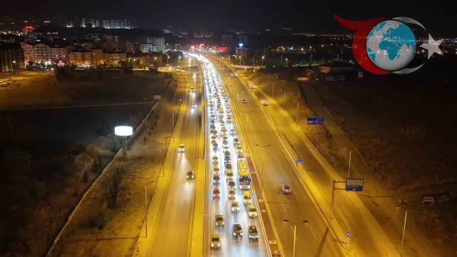 Kırıkkale'de Hafta Sonu Trafik Yoğunluğu Havadan Görüntülendi
