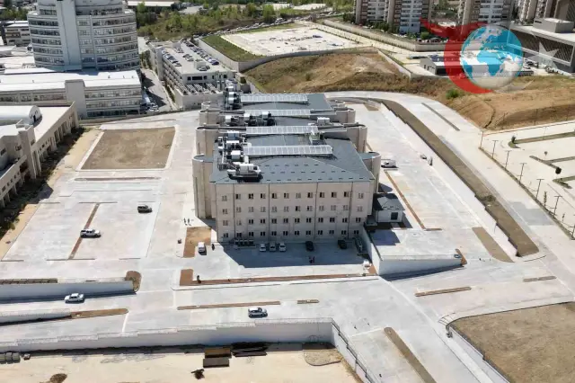 Kastamonu Üniversitesi'nin Yeni Diş Hekimliği Kompleksi Açılışa Hazırlanıyor