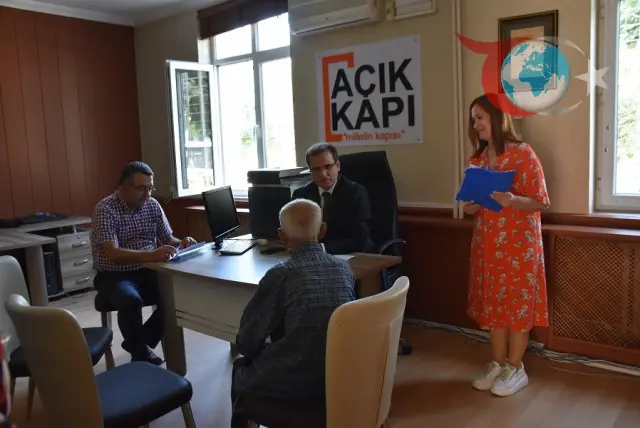 Kaymakam Ali Güldoğan'dan Salihli'de Vatandaşla Doğrudan İletişim: Açık Kapı Uygulaması
