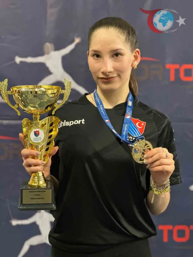 Adıyamanlı Sporcu Zehra Kerem, Escrime Zirvesine Koşuyor