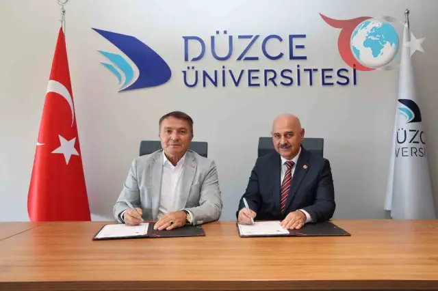 Düzce Üniversitesi ve Koop-İş Sendikası Arasında Önemli Bir Anlaşma İmzalandı