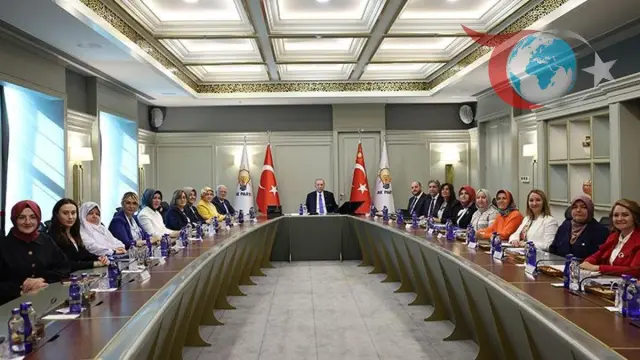 AK Parti Kadın Kolları ve Belediye Başkanları Cumhurbaşkanı Erdoğan ile Buluştu