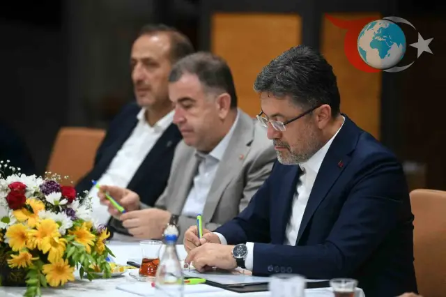Şap Hastalığına Karşı Hızlı Müdahale: Hayvan Pazarları Yeniden Açılıyor