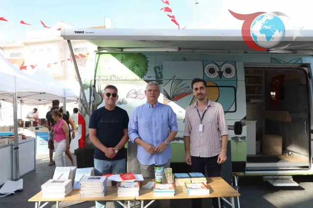 Mudanya Kitap Fuarı’nda Nilüfer Belediyesi'nin Gezici Kütüphanesi İlgi Odağı Oldu