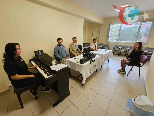 Gölcük Belediye Konservatuvarı Yeni Dönem İçin Yetenek Avında