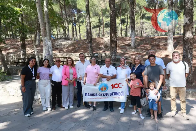 Yunusemre Belediyesi ve Manisa Otizm Derneği'nden Doğayla İç İçe Etkinlik