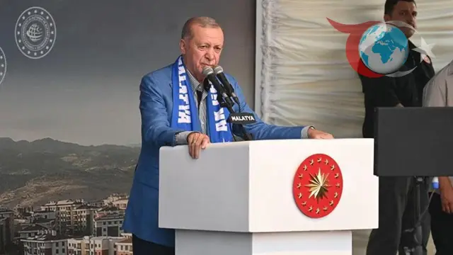 Erdoğan, Malatya'da 300 Bininci Afet Konutunu Teslim Etti