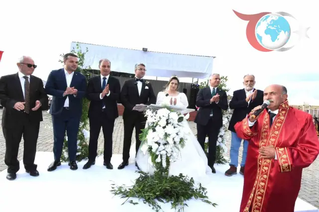 Görkemli Düğünle Birleşen İki Aile: Candan ve Malik Çalışır Çifti Evlendi