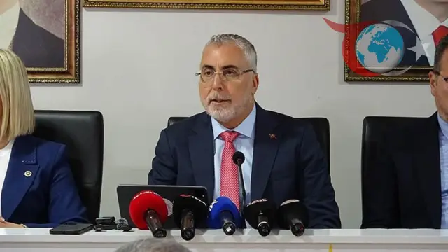 Vedat Işıkhan: "Türkiye Yüzyılı'nda Yeni Rekorlara İmza Atacağız"