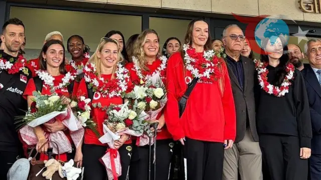 Türk Voleybol Tarihinde Bir İlk: Milli Takım Dünya Şampiyonası'nda Gümüş Madalya Kazandı