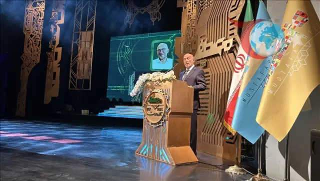 Prof. Dr. Toner, Mustafa Ödülleri'nde Kanser Çalışmalarıyla Öne Çıktı