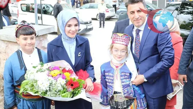 Aile Bakanı Bilecik’te Çınar Fidanı Dikti