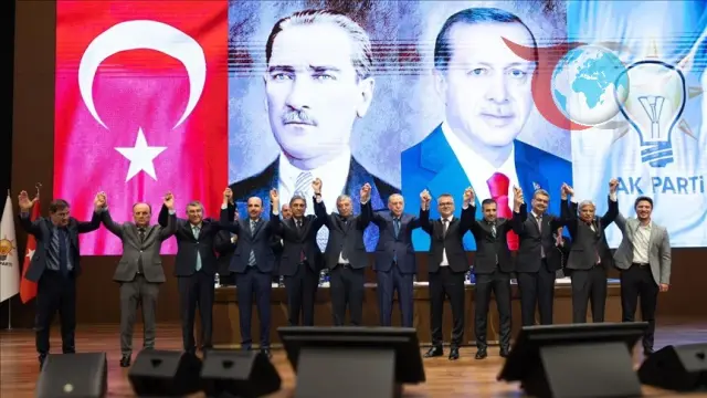 AK Parti'ye İki Yeni Belediye Başkanı Daha Katıldı