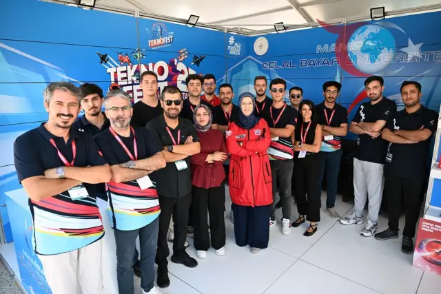 TEKNOFEST 2025: Genç Mucitler Geleceği Şekillendiriyor