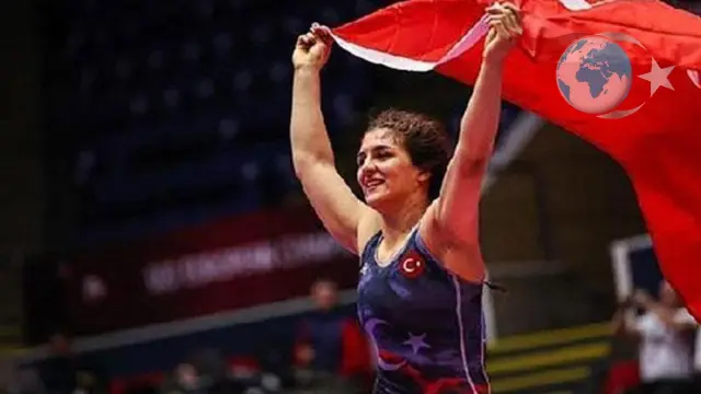 Nesrin Baş Dünya Güreş Şampiyonası'nda Gümüş Madalya Kazandı
