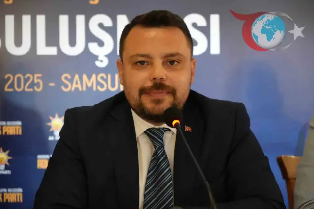 Atakum'da Belediyecilik Tartışması: İşçilerin Maaşı Ödenmiyor, Festival Sürüyor