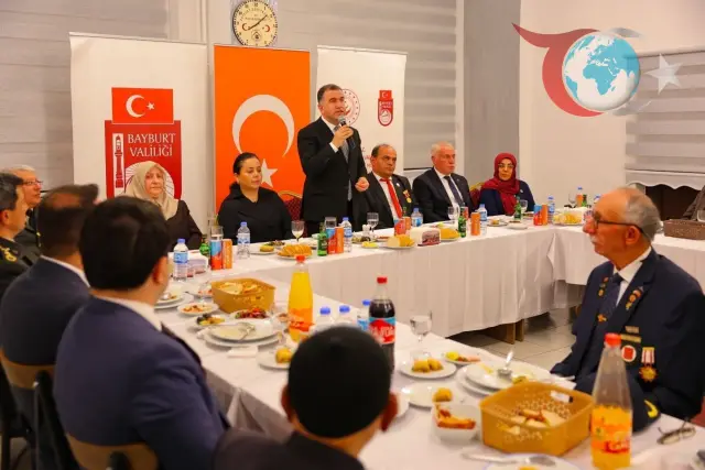 Bayburt'ta Anlamlı Gaziler Günü: Şehit Aileleri ve Gaziler Onuruna Akşam Yemeği