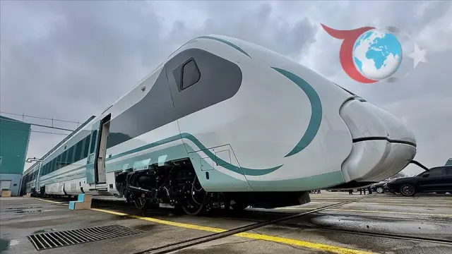 Türkiye Demir Yolu Araçlarının Üretiminde Güneş Enerjisine Geçiyor