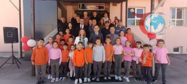 Pazaryeri'nde Protokol Üyeleri ve Veliler Yeni Eğitim Yılını Kutladı