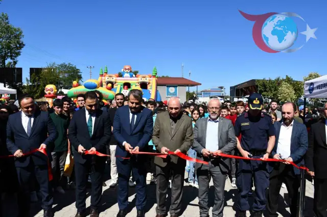 Vezirköprü'de Kitap Rüzgarı: İlk Kitap Günleri Başarıyla Tamamlandı