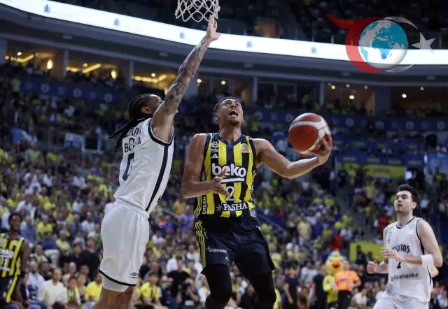 Fenerbahçe ve Beşiktaş Cumhurbaşkanlığı Kupası'nda Karşı Karşıya