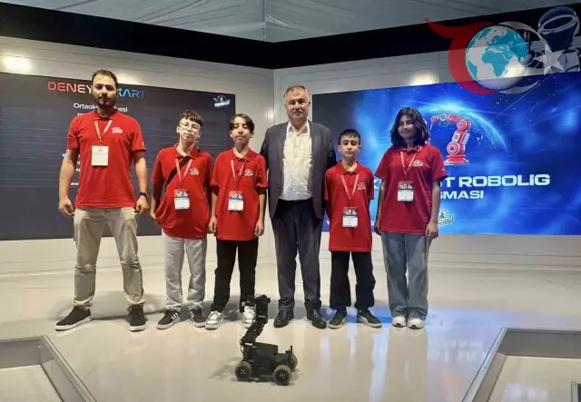 TEKNOFEST 2025’te Beyağaç’ın Gururu: Başkan Öğrencileri Yalnız Bırakmadı