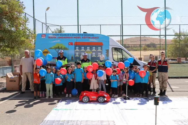 Gaziantep'te Öğrencilere Renkli ve Etkileyici Trafik Eğitimi