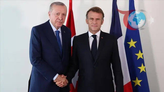 Erdoğan ve Macron, Birleşmiş Milletler Genel Merkezi'nde Önemli Bir Araya Geldi