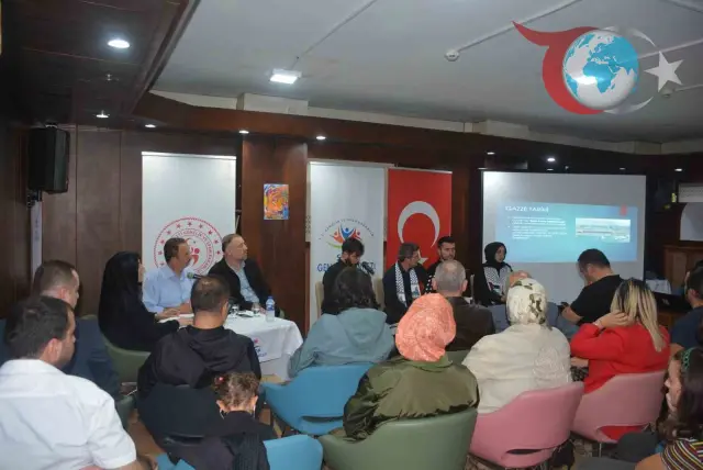 Sinop'ta "Edebiyat, Tarih ve Müzik Akşamları" Filistin Temasıyla Yeniden Başladı