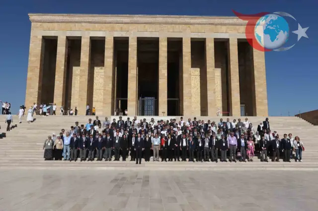 Muğla Büyükşehir Belediyesi'nden Anlamlı Anıtkabir Ziyareti