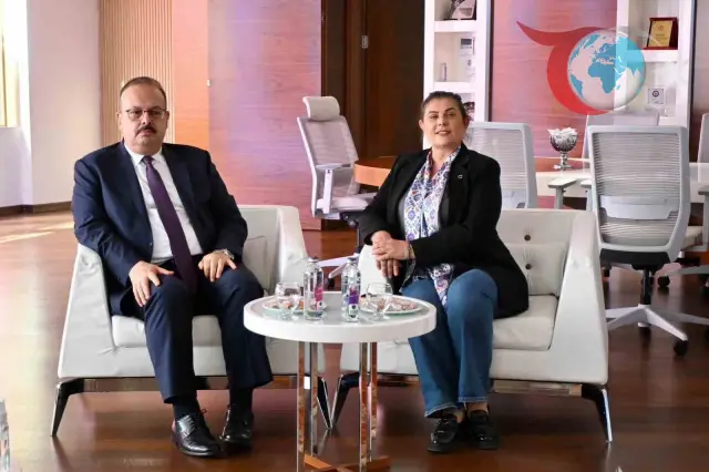 Vali Canbolat'tan Başkan Çerçioğlu'na Ziyaret ve Tebrik