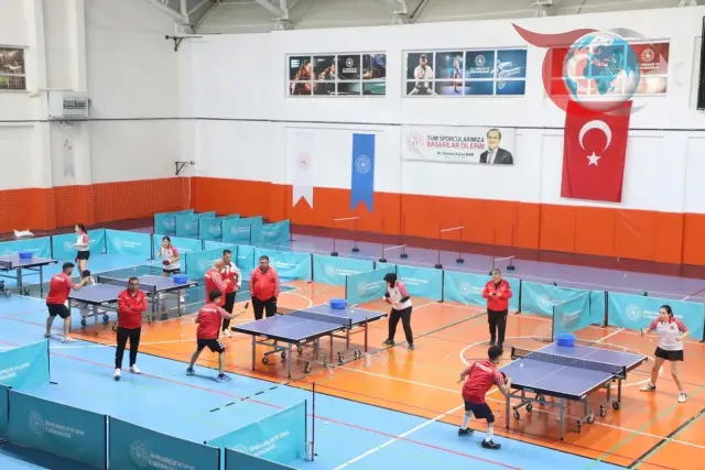 İşitme Engelliler Olimpiyatları’na Hazırlanan Türk Masa Tenisi Takımı Sivas’ta Kampa Girdi