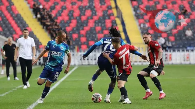 Samsunspor ve Gaziantep FK Karşılaşmasında Nefes Kesen Mücadele
