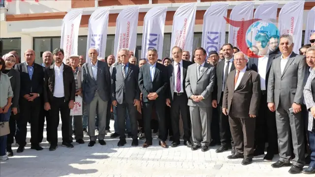 Yozgat Menekşe Evleri'nde Hak Sahiplerine 184 Konutun Anahtarları Teslim Edildi