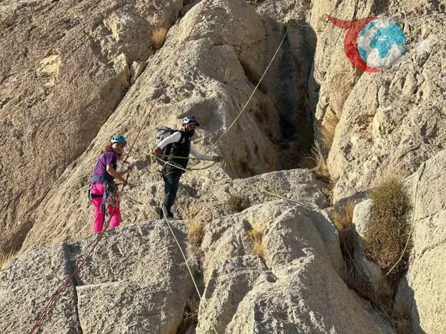 Rota Doğa Spor Kulübü'nden Heyecan Verici Kaya Tırmanış Eğitimi