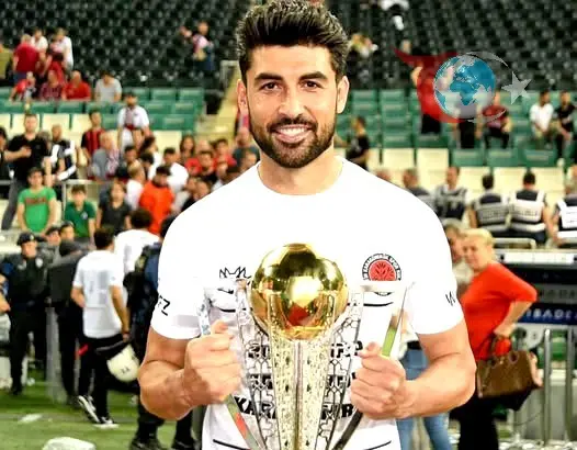 Ahmet Aras, Çeşme Belediyespor'a Dönerek Takımına Sahip Çıkıyor