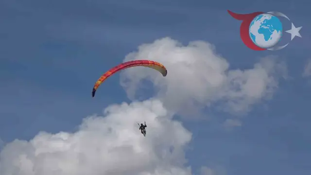 Hasibe Gökçe Uslu, Yamaç Paraşütü Şampiyonasında Kadınlarda Üçüncü Oldu