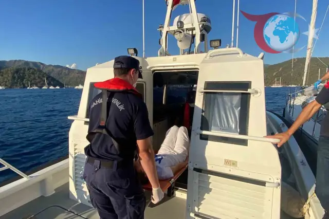 Fethiye'de Denizin Ortasında Yaşanan Acil Durum: Yaralı Çocuğa Hızlı Müdahale!
