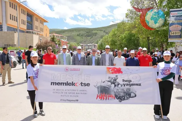Bayburt'ta Gençlik Haftası Coşkusu