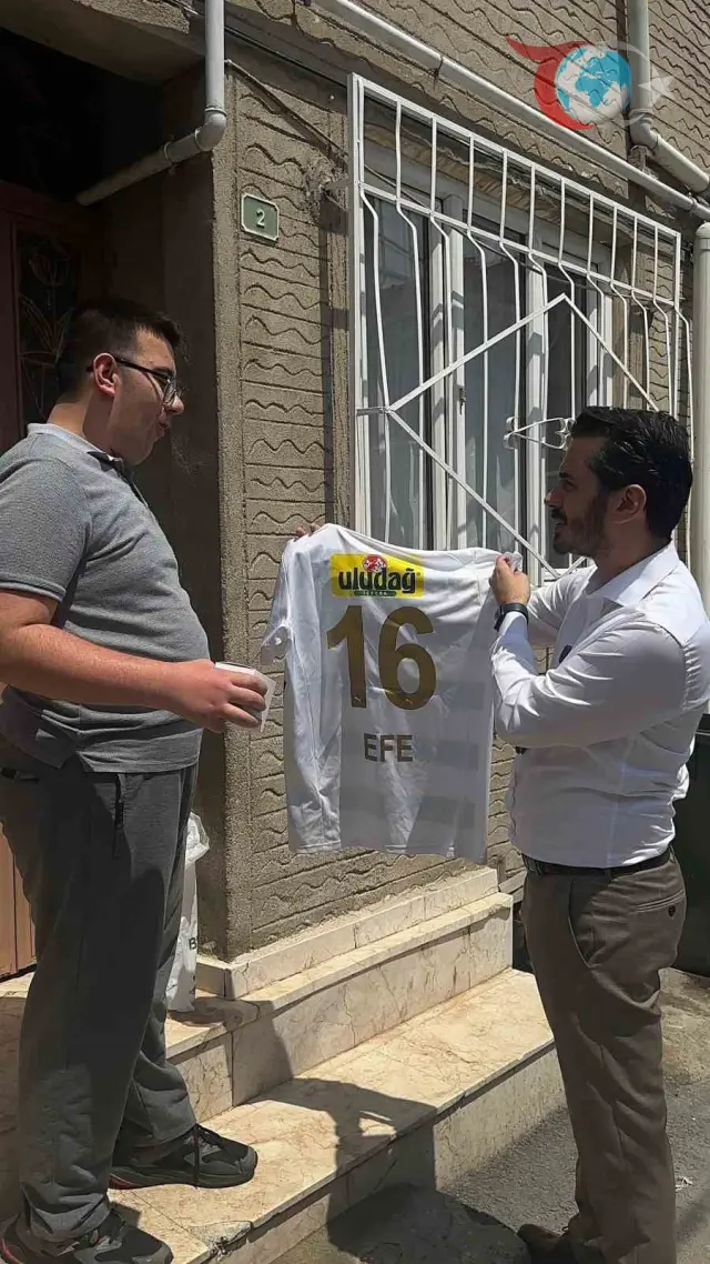 Efe'ye Bursaspor Forması Müjdesi