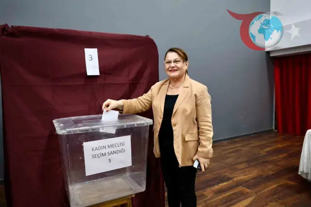 Didim Belediyesi Kadın Meclisi Yol Haritasını Belirliyor