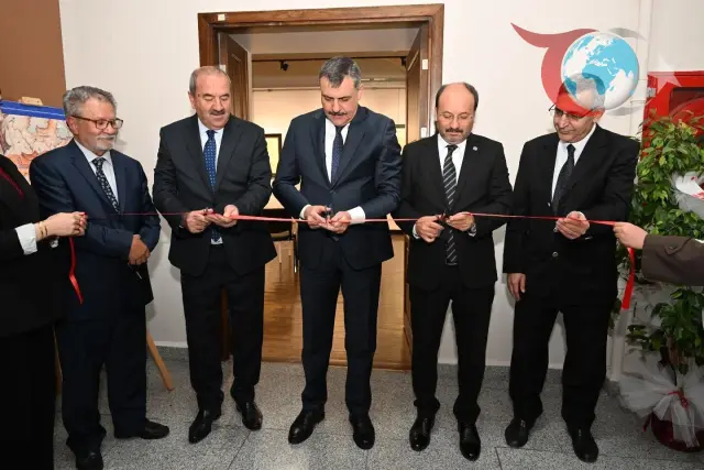 Erzurum'da Medeniyetin İzleri: Sadrettin Er'in Tezhip ve Minyatür Sergisi