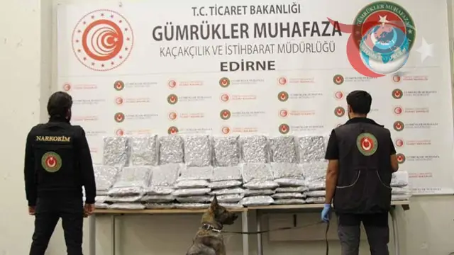 Türkiye'de Dev Gümrük Operasyonu: Yaklaşık 1,3 Ton Uyuşturucu Ele Geçirildi
