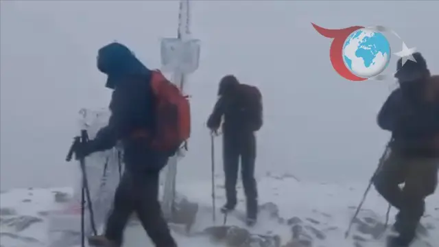 Uludağ’a İlk Kar Yağışı: Zirve Beyaza Büründü