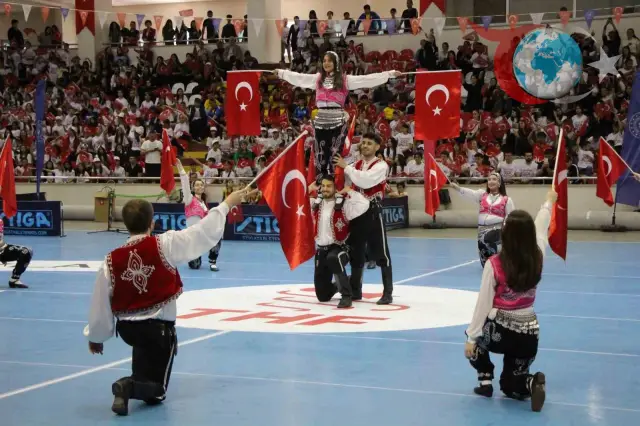 Amasya'da Coşkuyla Kutlanan 19 Mayıs