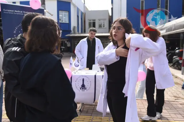 Meme Kanseri Farkındalığı İçin Ege Üniversitesi'nden Anlamlı Etkinlik